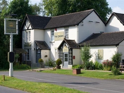 The Crown At Broad Hinton Hotel Exterior foto